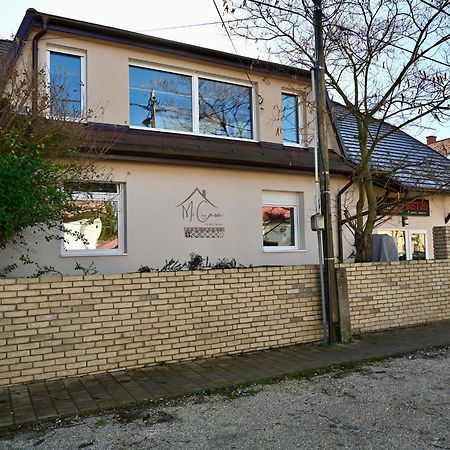 Ferienwohnung Mi Casa Rustica Mosonmagyaróvár Exterior foto