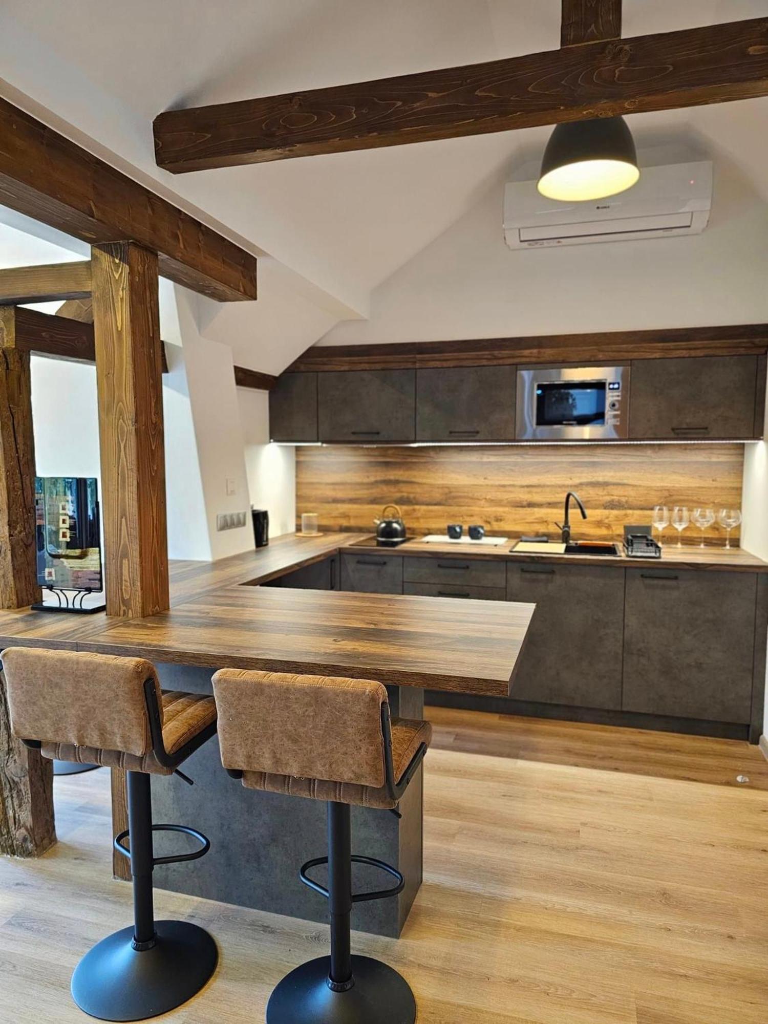 Ferienwohnung Mi Casa Rustica Mosonmagyaróvár Exterior foto